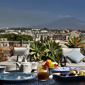 https://una-hotel-palace.catania-hotels.net